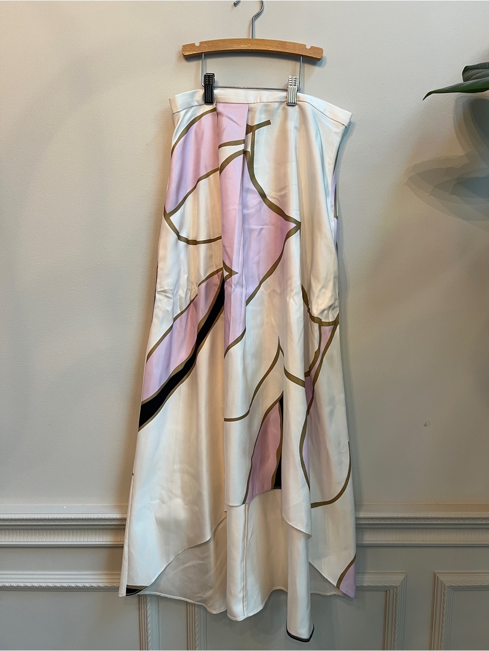 Cynthia Rowley White, Pink & Gold High-Low A-Line Skirt